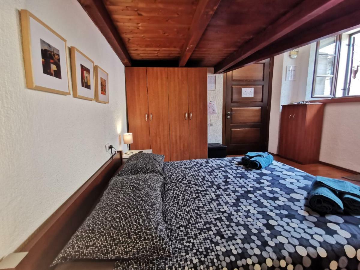 Studio Apartman Galerija 布泽特 外观 照片