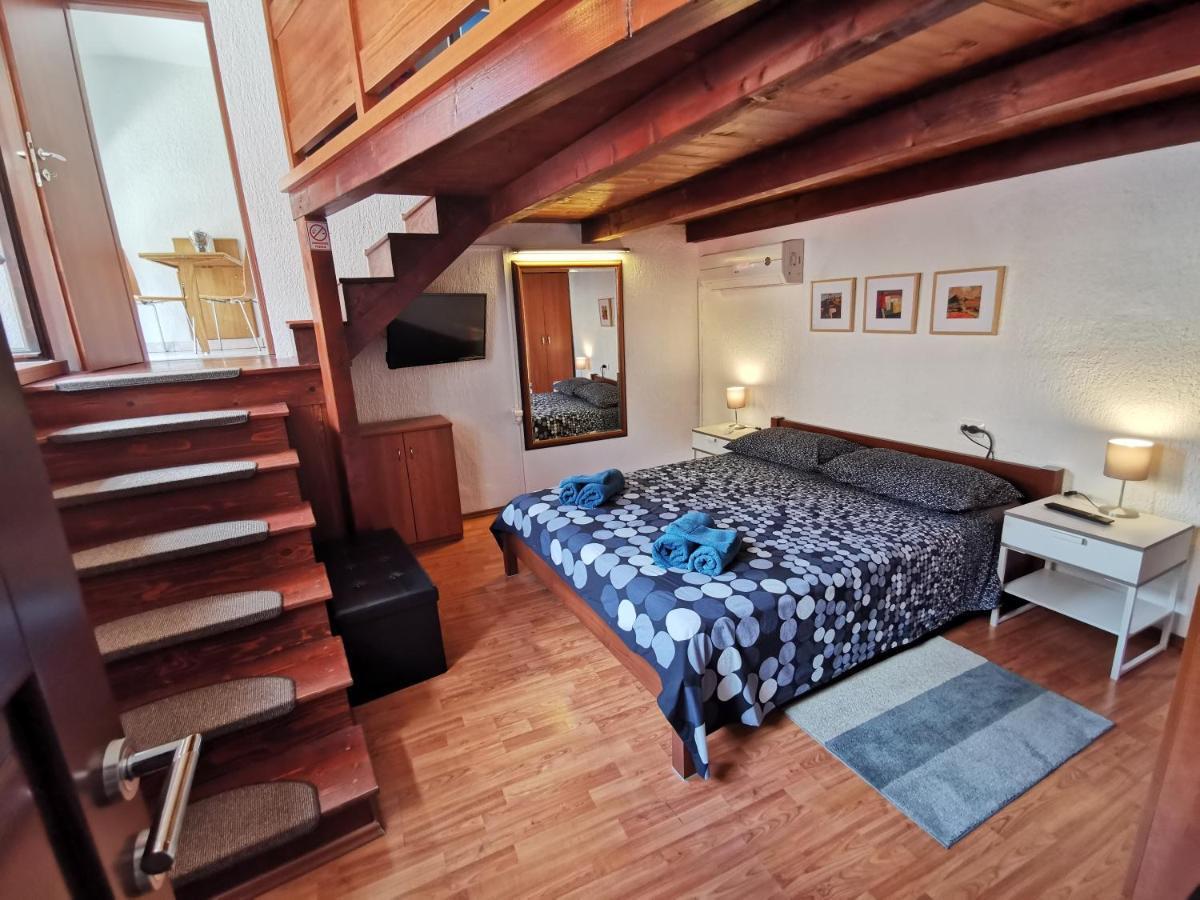 Studio Apartman Galerija 布泽特 外观 照片