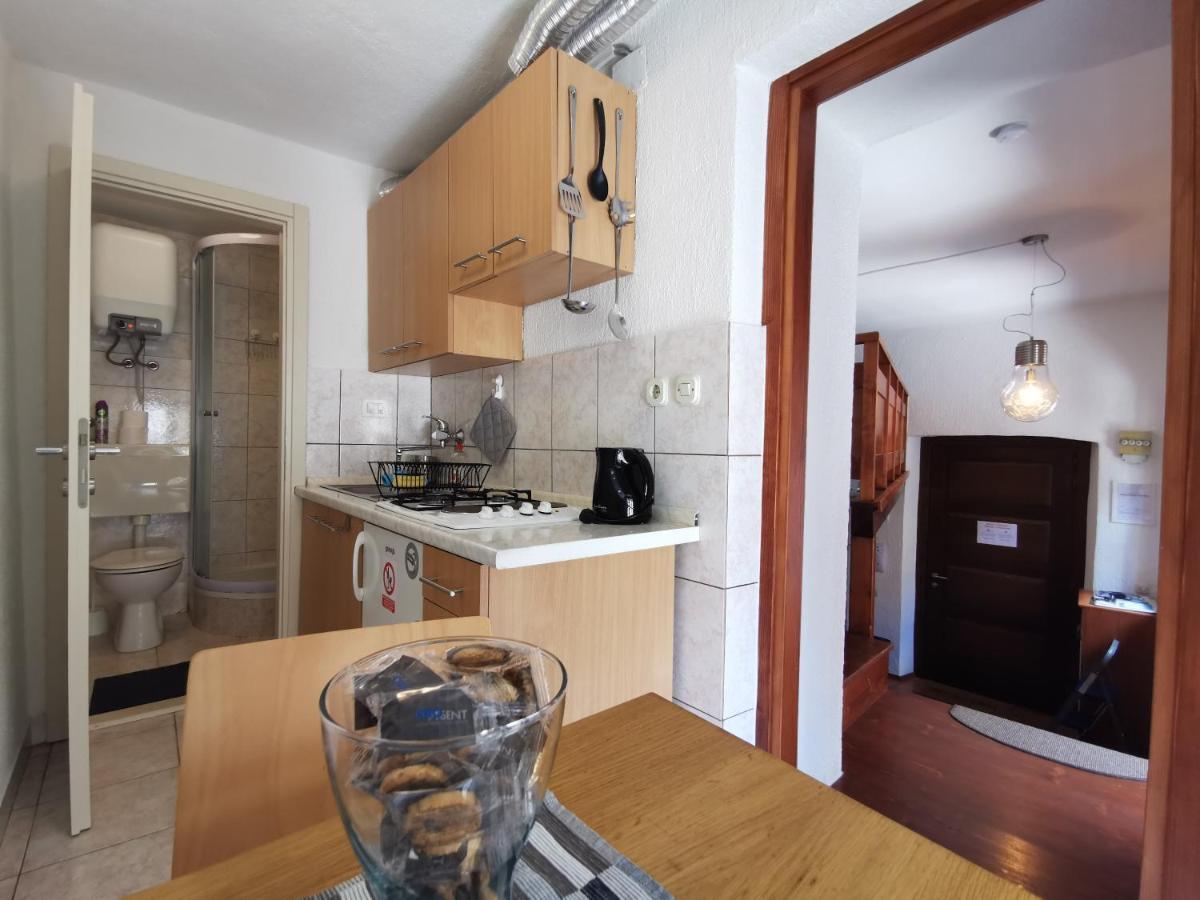 Studio Apartman Galerija 布泽特 外观 照片
